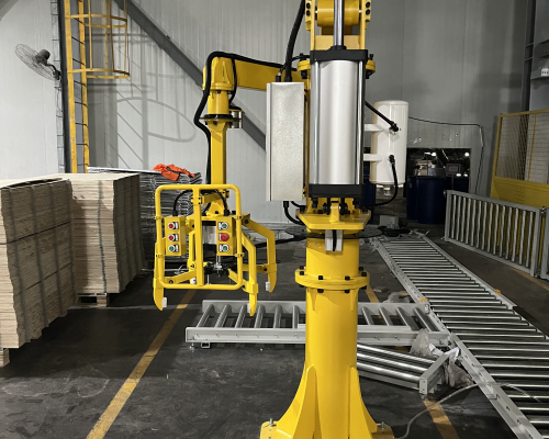 油桶搬运机械手