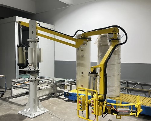 新能源热水器助力机械手